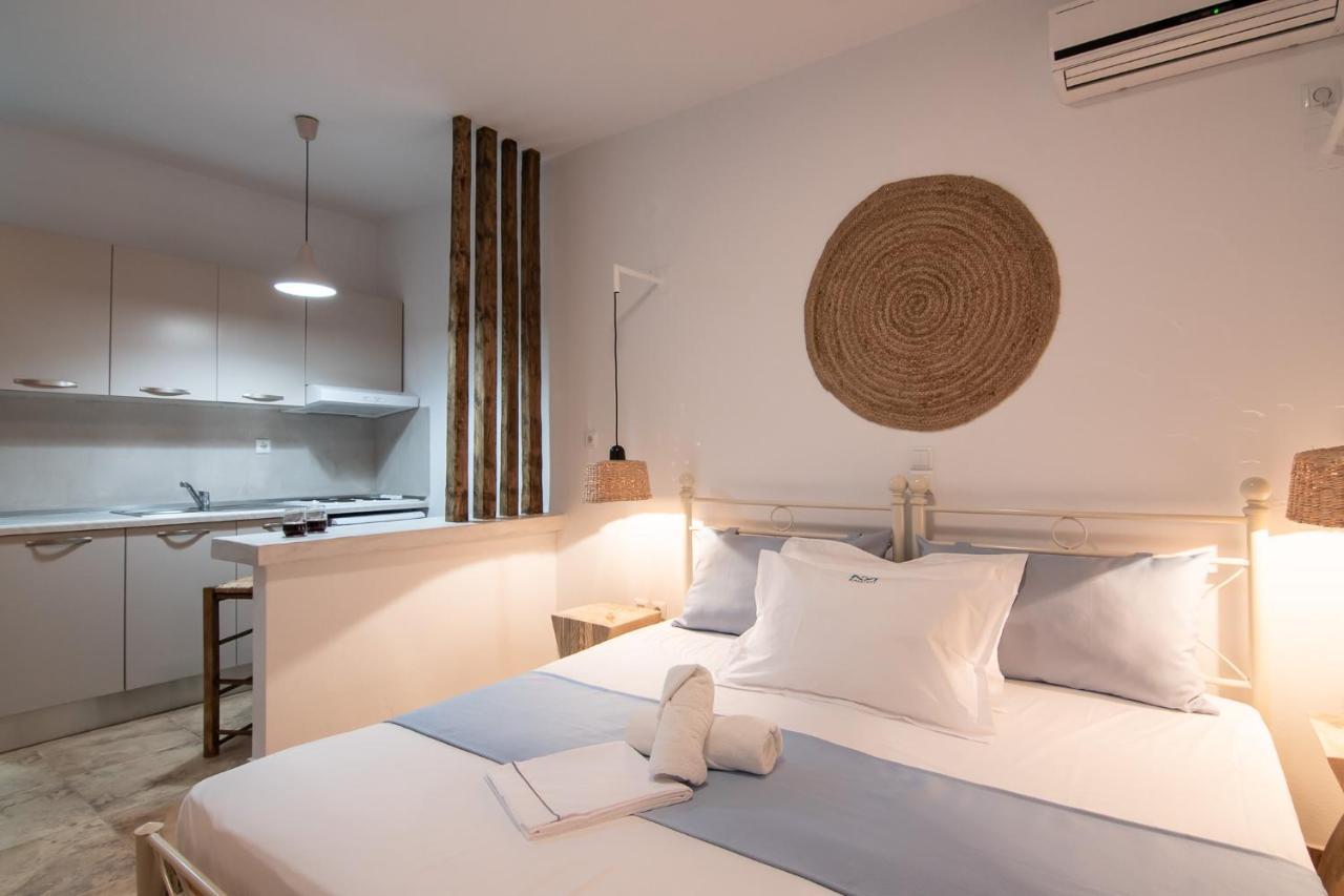 Kallisti Studios & Apartments Скірос Екстер'єр фото